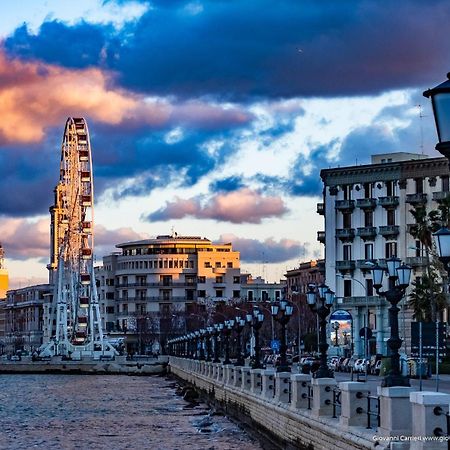 La Follia Dell'Architetto Villa Bari Buitenkant foto